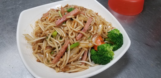 XO醬三絲炒瀨粉 Stir Fried Lai Fun & Three Meat w/ XO Sauce