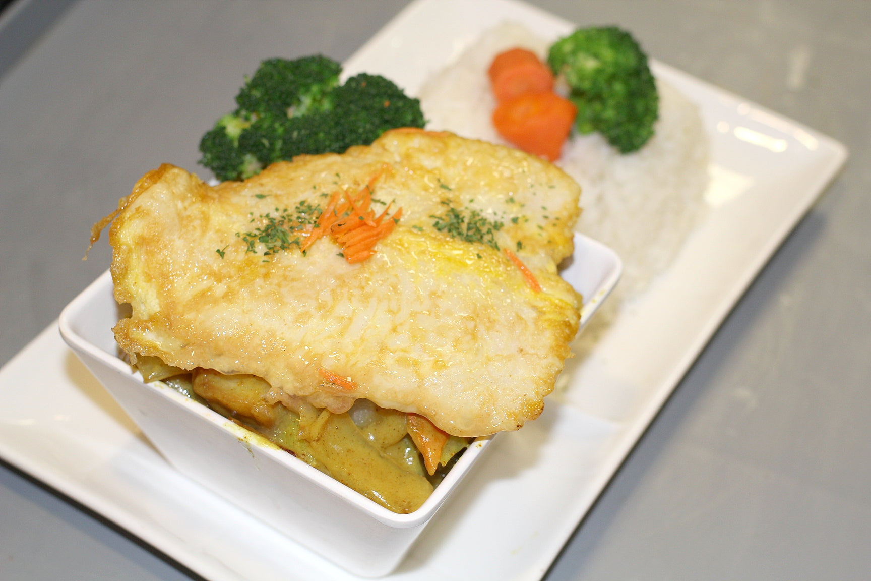 Curry Fish Balls with Radish (咖哩蘿蔔魚蛋)