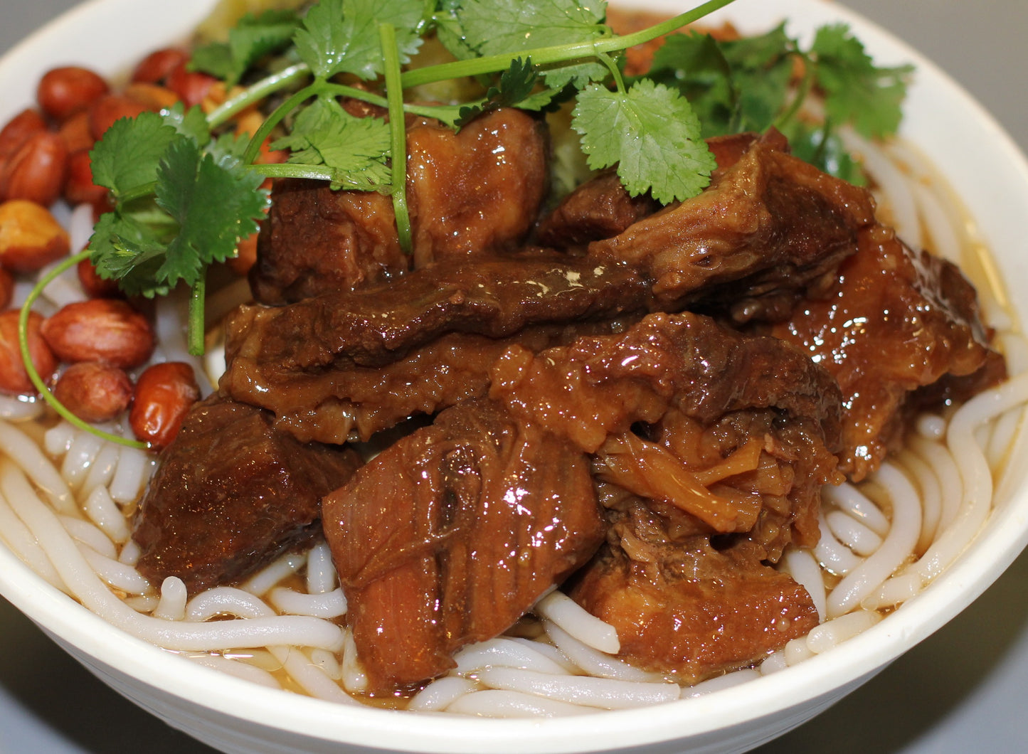 牛腩桂林米粉 Beef Brisket Guilin Rice Noodle Soup