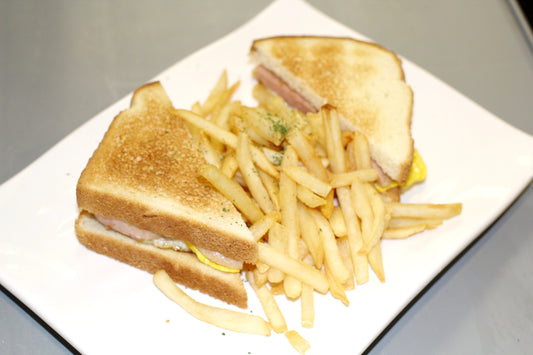 餐肉蛋三文治 Spam & Egg Sandwich