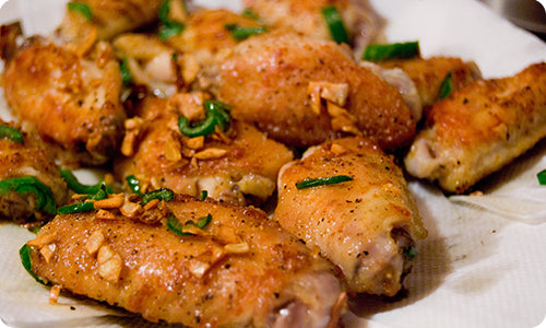 椒鹽雞中翼 Fried Chicken w/ Salt & Pepper