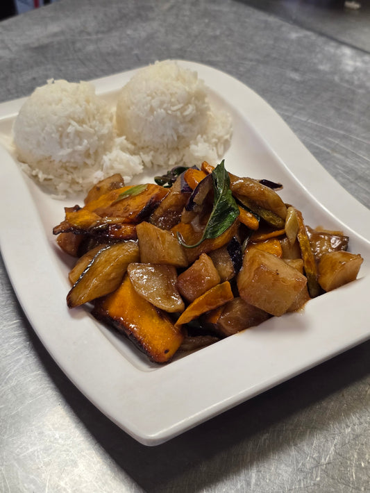 紅燒九層塔地三鮮飯(南瓜,茄子,薯仔) Stir Fried Pumpkin, Eggplant, Potato & Basil Rice Plate