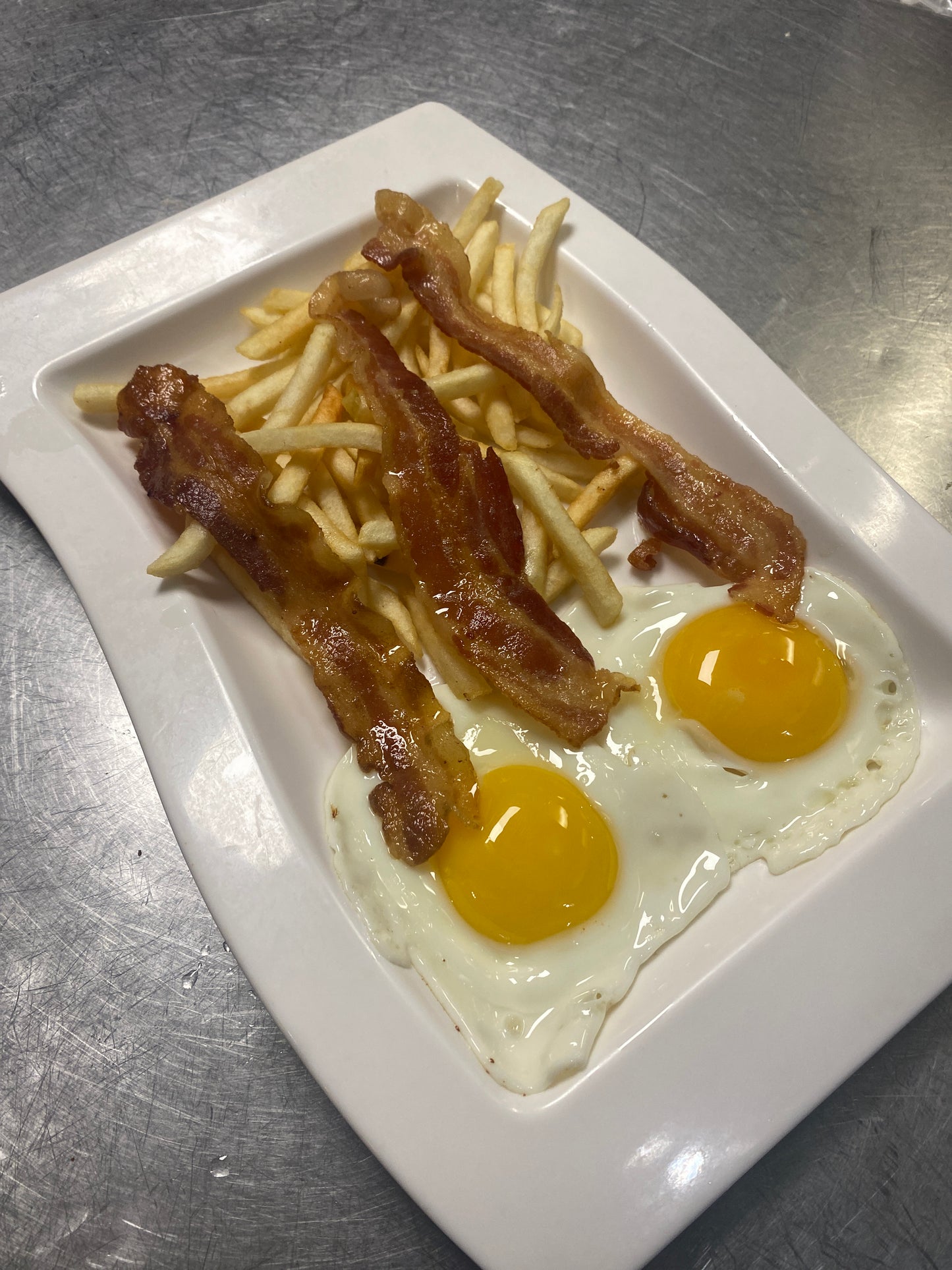 煙肉煎雙蛋 Bacon & Two Eggs