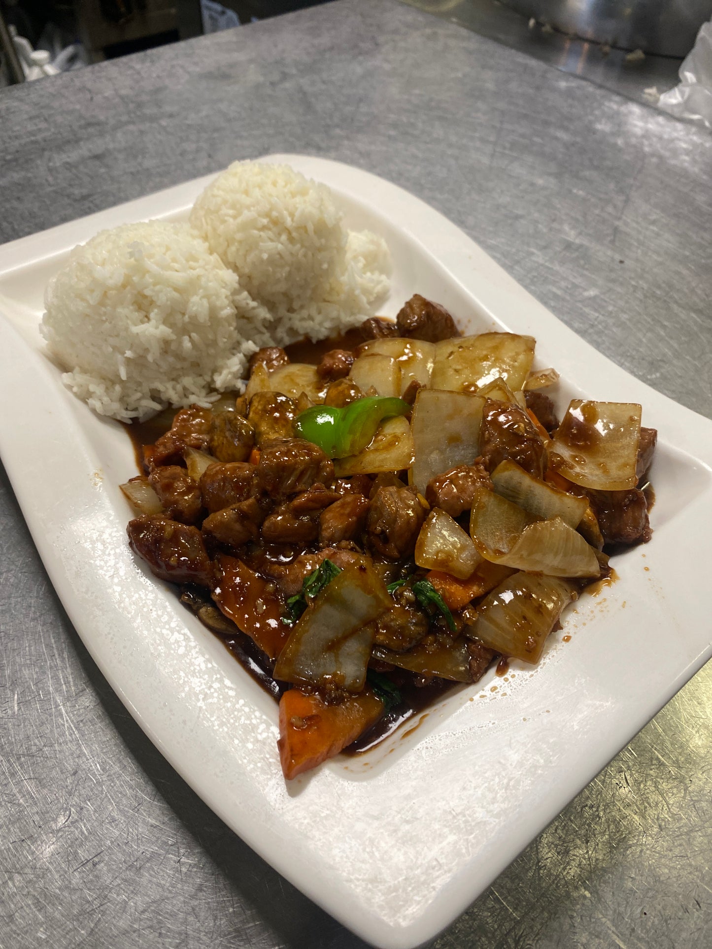 越式牛柳 Vietnamese Style Stir Fried Beef Rice Plate