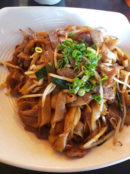 黑椒乾炒牛肉河 Black Pepper Beef Chow Fun