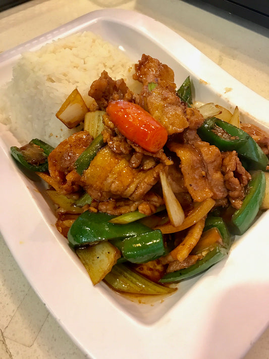 尖椒花腩飯 Stir Fried Pork Belly & Jalapeno Rice Plate